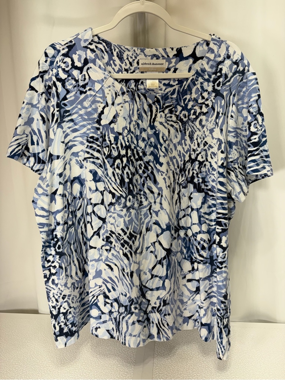 Alfred Dunner Navy and Light Blue Abstract Animal-Print Short Sleeve Top 3959
